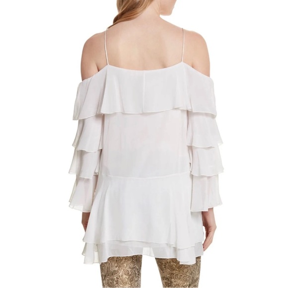NWT Alice + Olivia Lexia Lyrd Cold-shoulder Ruffled Chiffon Blouse Off White M - Picture 3 of 9